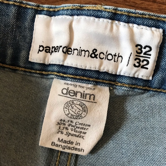 Light wash jeans - Picture 4 of 6